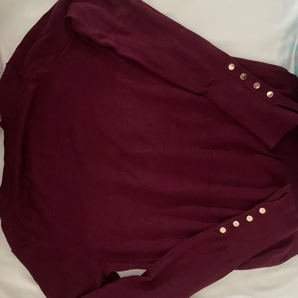 Zara round neck burgundy sweater - Picture 2 of 2